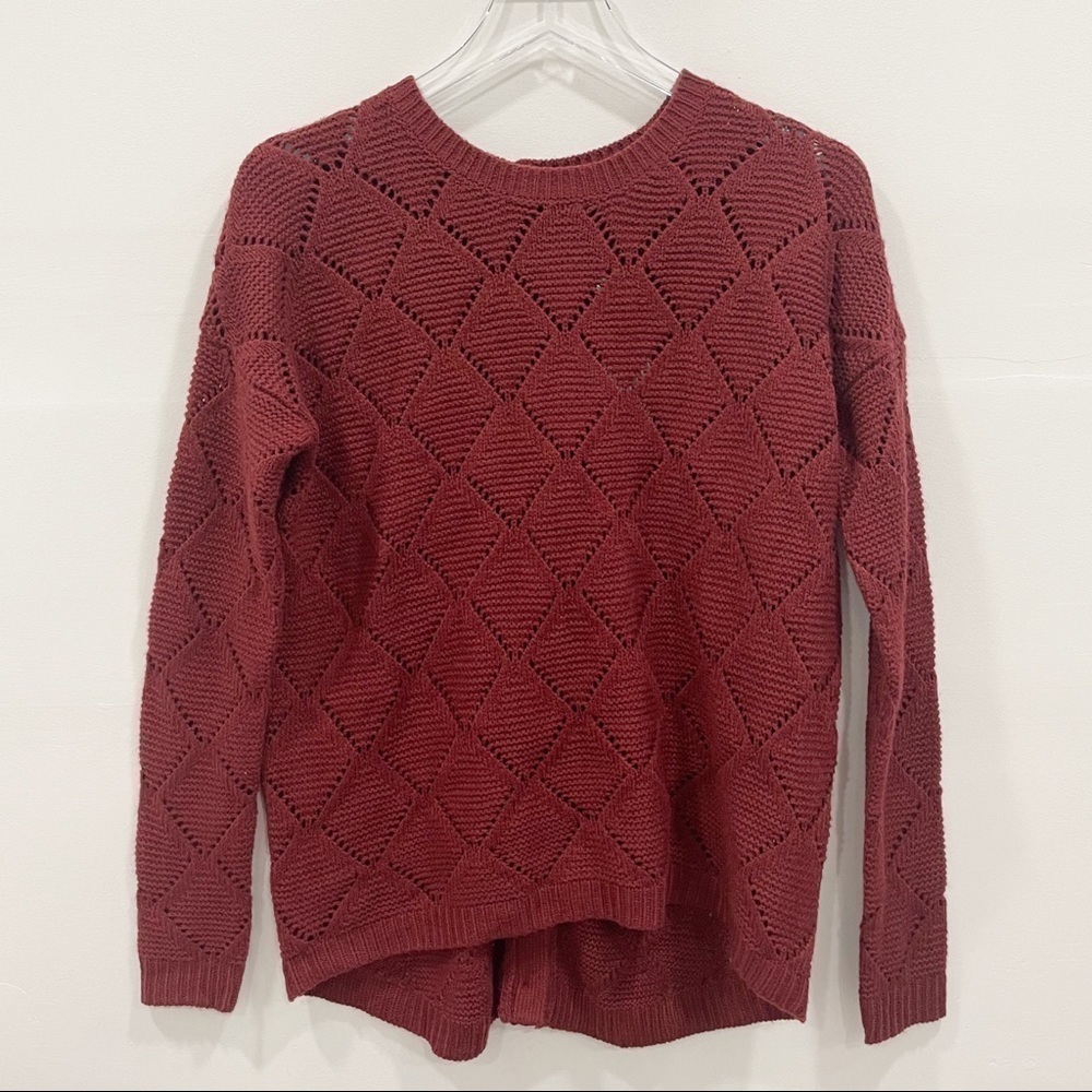 Olive & Oak Open Knit Long Sleeve Button-Back Maroon Sweater Lulu’s XS